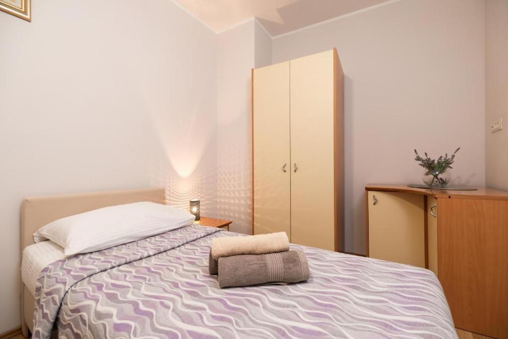 Apartments Dea Caeli Vela Luka Exterior photo