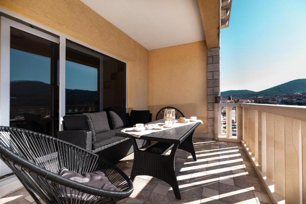 Apartments Dea Caeli Vela Luka Exterior photo