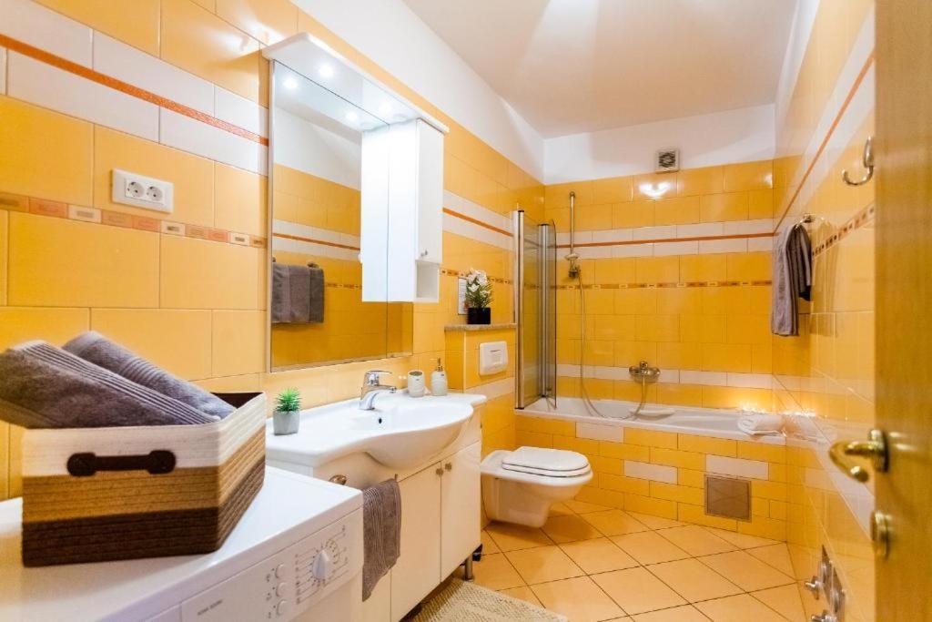 Apartments Dea Caeli Vela Luka Exterior photo