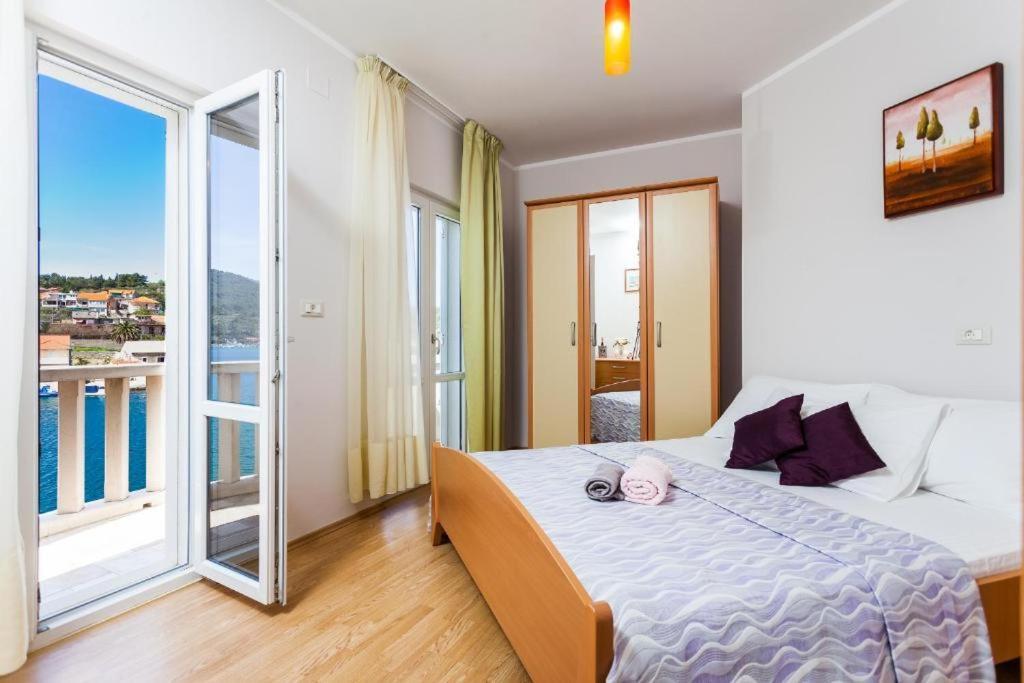 Apartments Dea Caeli Vela Luka Exterior photo