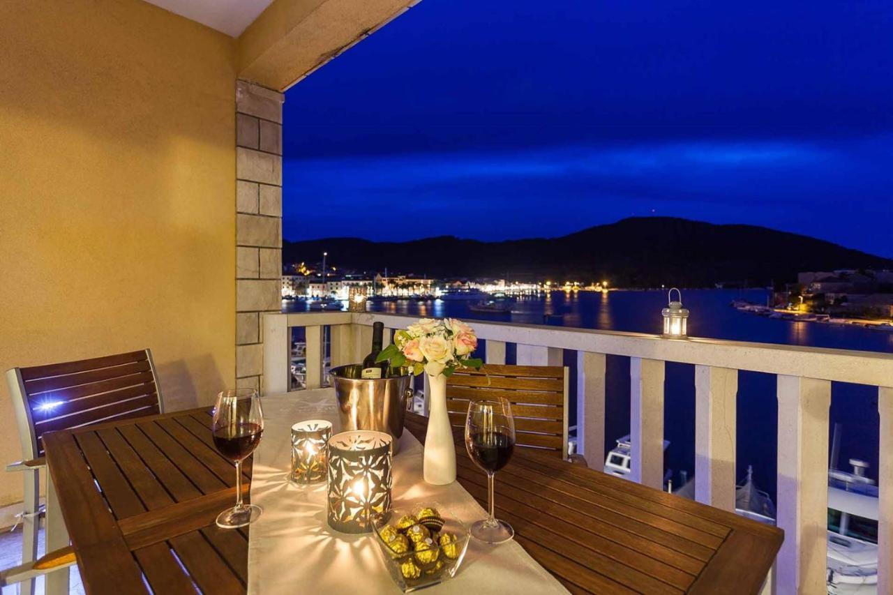 Apartments Dea Caeli Vela Luka Exterior photo